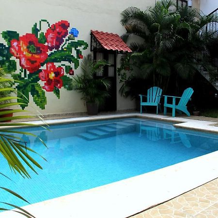 Casa Akbal B&B (Adults Only) Merida Bagian luar foto