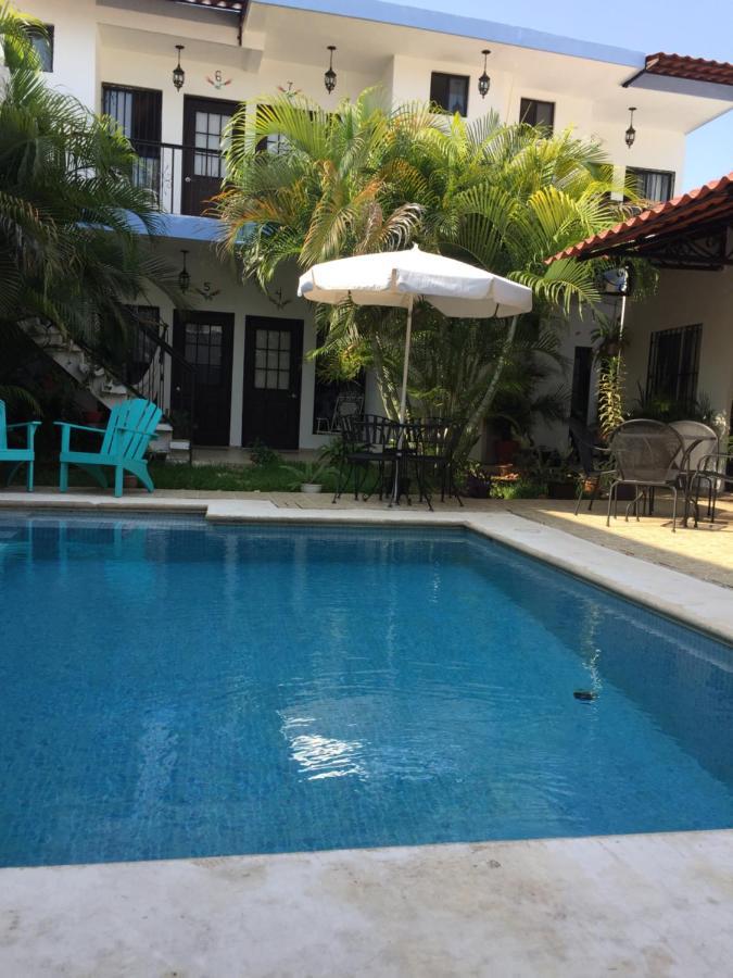 Casa Akbal B&B (Adults Only) Merida Bagian luar foto