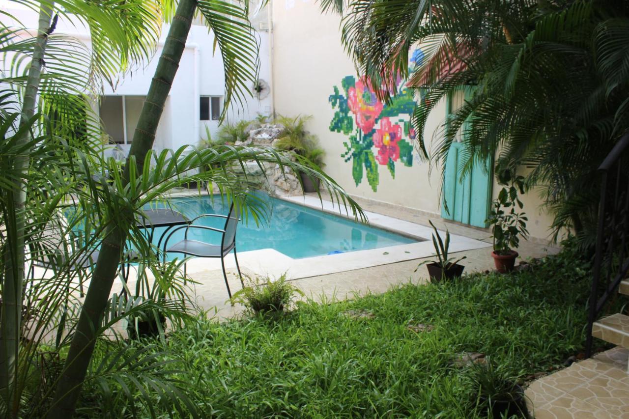 Casa Akbal B&B (Adults Only) Merida Bagian luar foto